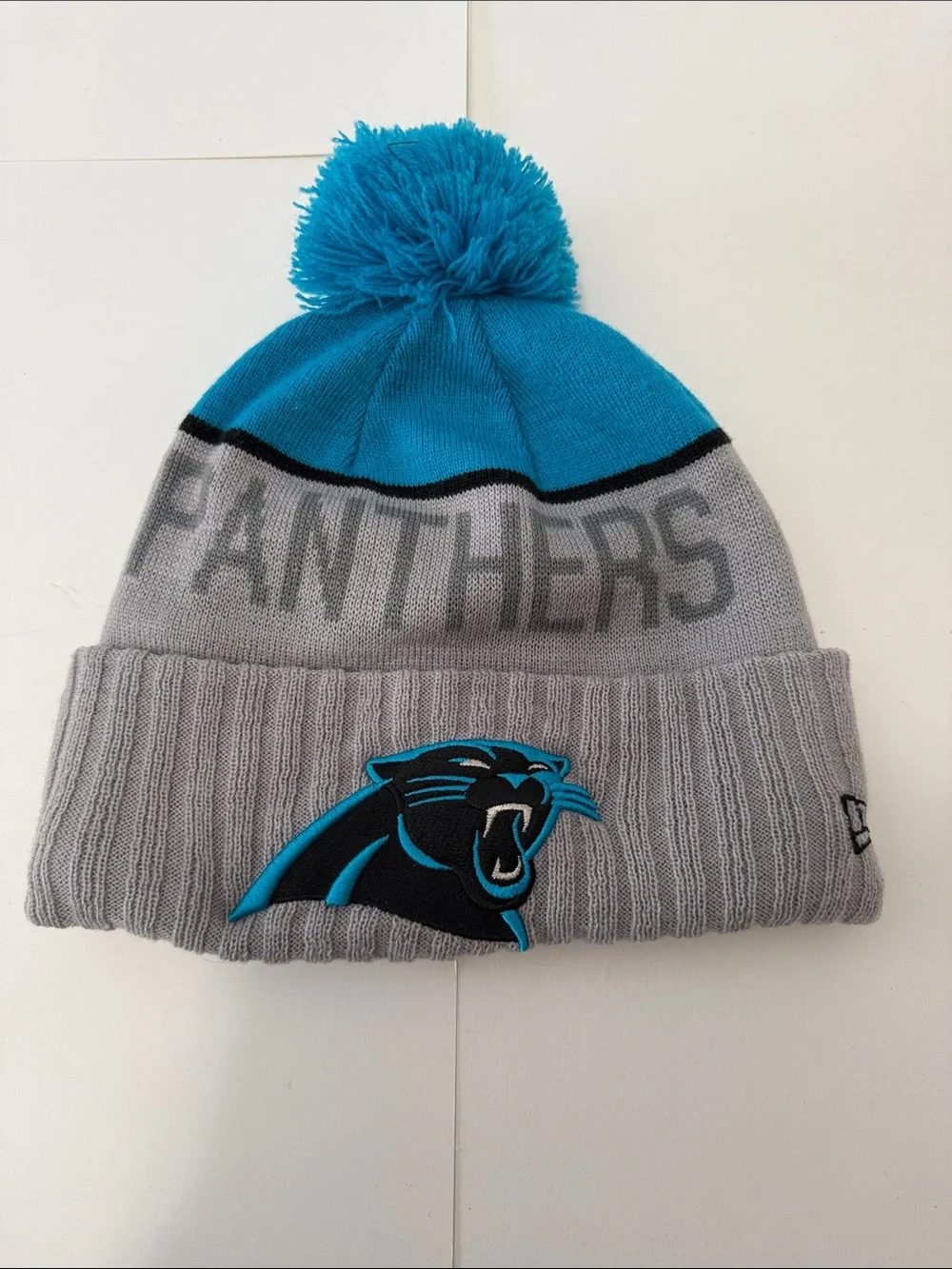 New Era Carolina Panthers NFL Gray and Teal Pom Beanie